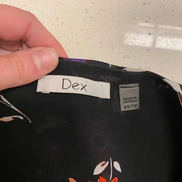 Dex Floral Romper - Picture 4 of 4